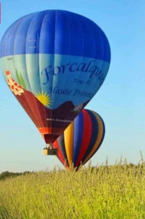 Sous Les Etoiles En Provence, Gite Les Grands Chenes Lurs Vakantiehuis