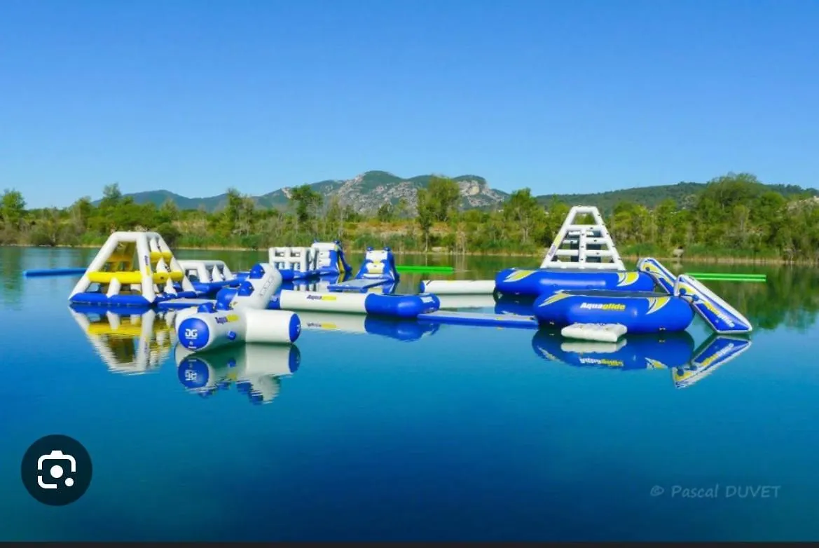 Sous Les Etoiles En Provence, Gite Les Grands Chenes Lurs Vakantiehuis