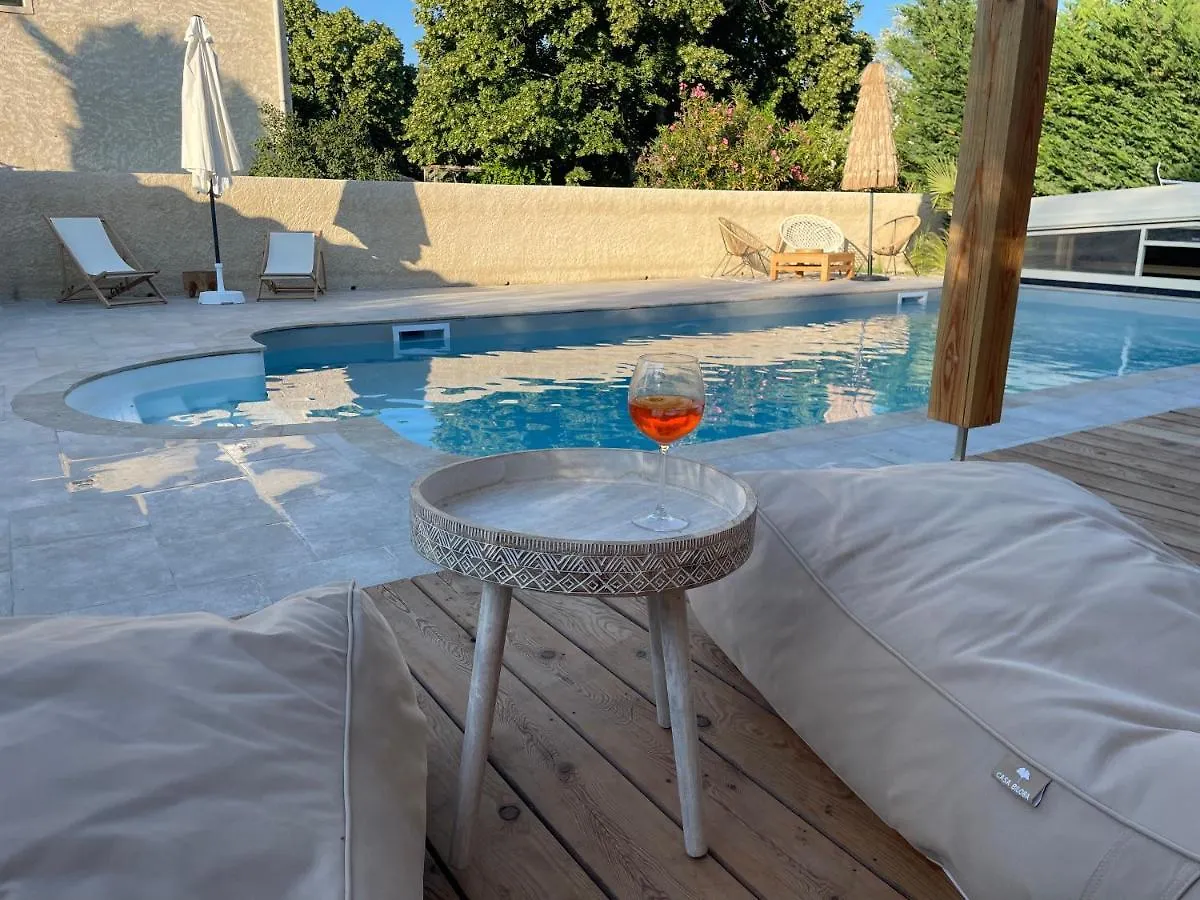 Sous Les Etoiles En Provence, Gite Les Grands Chenes Lurs Vakantiehuis