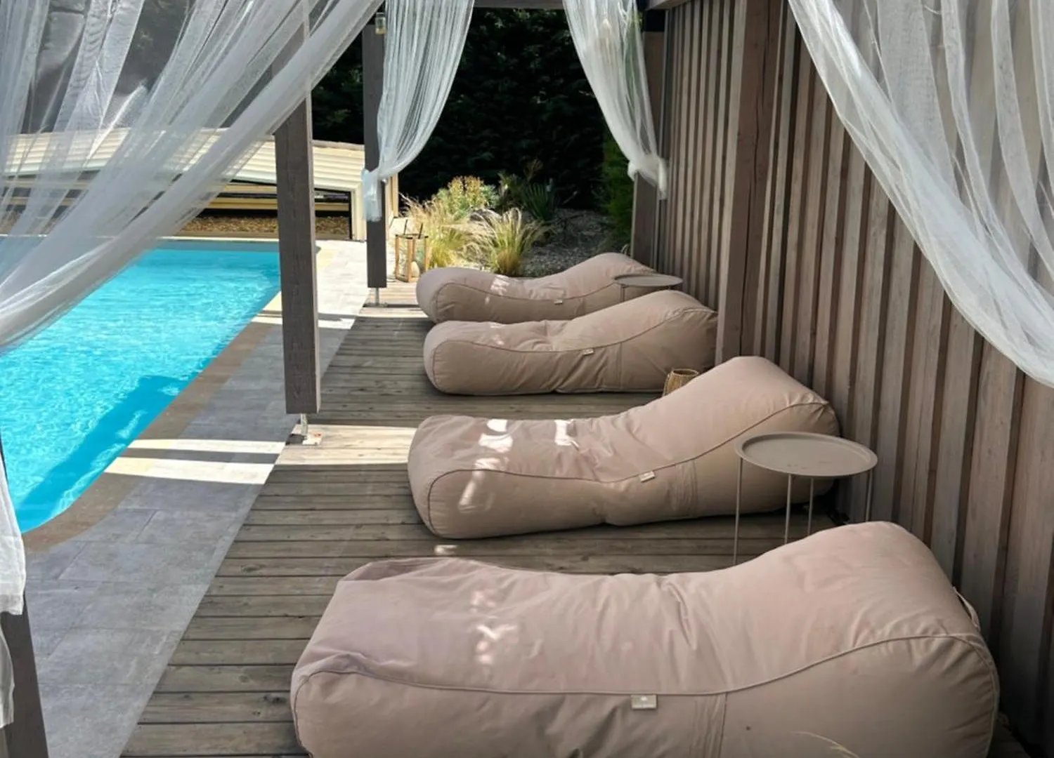 Sous Les Etoiles En Provence, Gite Les Grands Chenes Lurs Vakantiehuis